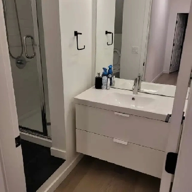 2 bedrooms suite for rent Image# 1