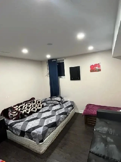 Two Bedroom Basement for Rent near Bovaird and Kennedy Image# 1