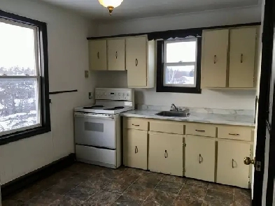 ALL INCLUSIVE 2 BEDROOM FOR RENT Image# 1