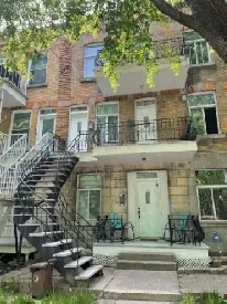 6 1/2, 3ème étage à louer Côte Saint-Paul, Montréal Image# 1