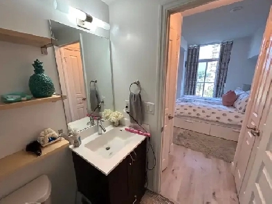 1   1 Bedroom Condo at Appleby/Upper Middle Image# 1