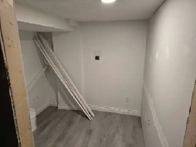 1-room with shared kitchen and washroom girl only Image# 1