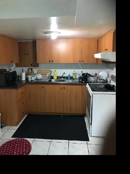 Spacious and furnished room for rent in Mississauga Image# 1