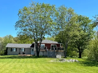 Waterfront property Echo Bay ON, Lake George 25 min East of SSM Image# 20