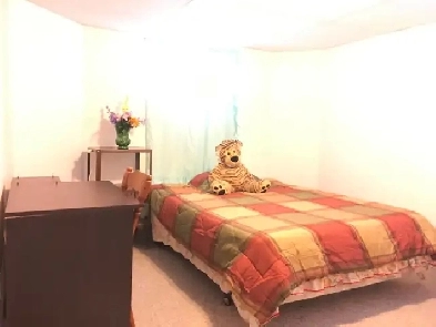 Room near Century Park for a female $650 Image# 1