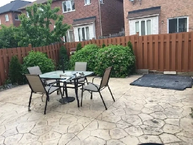 Rooms available (only for male Bachelors immediately