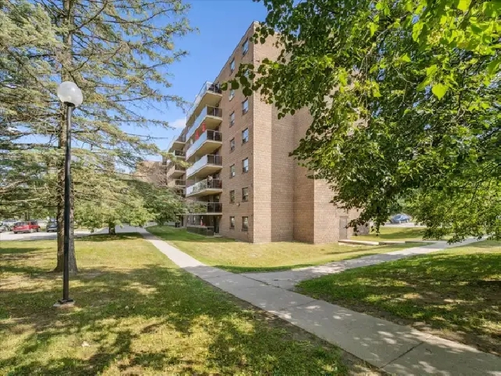 Room for Rent to Mature Female or Female Student