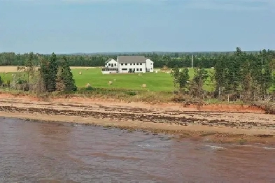 Amazing Waterfront Mansion Image# 2