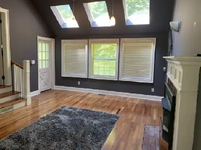 Beautiful professional office space for rent in Wellness Centre! Image# 1