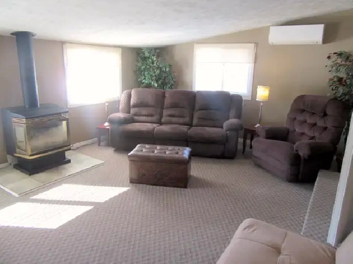 Charming Fully Furnished Apartment