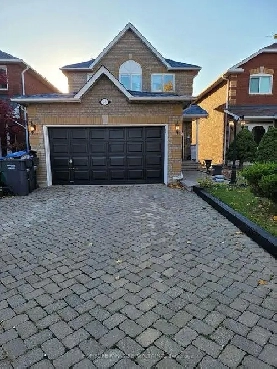 4 Bed/4Bath House Up For Lease in Prime Brampton Location