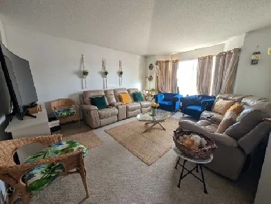 3 bedroom house for rent Saddletowne Image# 1