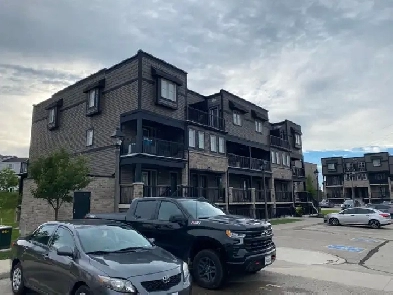 2 bedrooms/2 bathrooms stocked home/townhome Image# 1