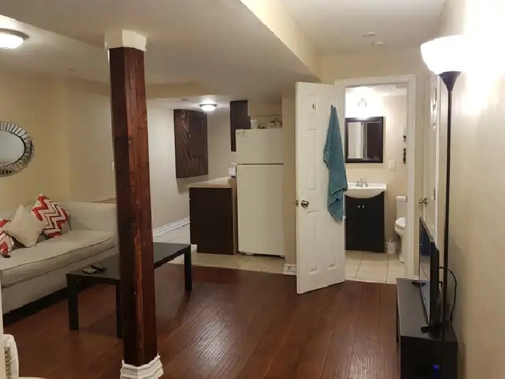 1 BR BASEMENT APT FOR SINGLE FAMILY - Text - 647.286.7749