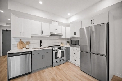 SPACIOUS  2 Bedroom Apartment! Move In Ready! Image# 1