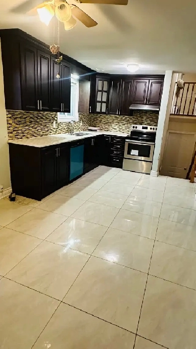 Three bedroom house for rent in Malton Mississauga Image# 1