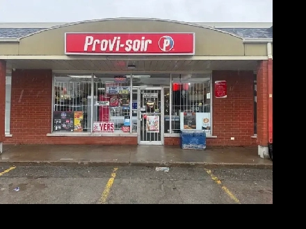 Dépanneur à vendre , Terrebonne