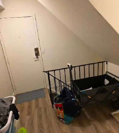 3 bedroom bi level vista villas st albert. Lease take over.