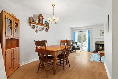 3 bedroom home for sale beside Place d'Orleans & LRT Image# 5