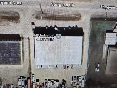 7,000 sq foot warehouse with huge fenced yard FOR SALE BY OWNER