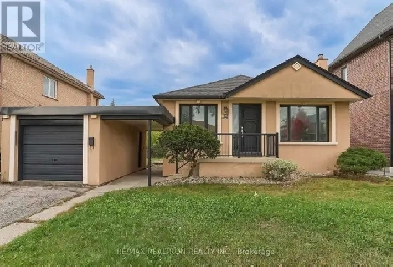 Detached 3 Bed / 2 Bath whole home w/ Private Yard for Rent Image# 1