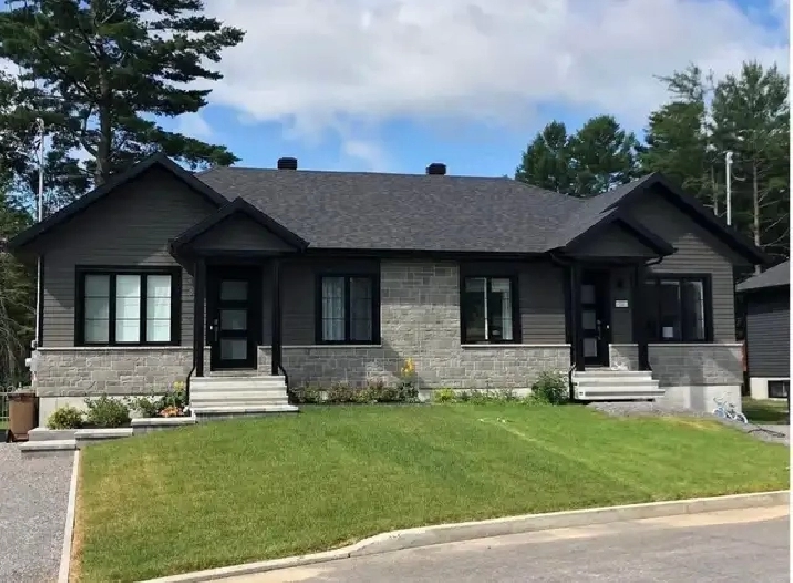 Maison jumelée à vendre