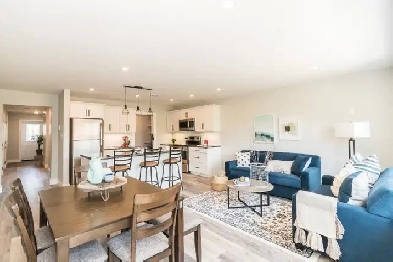 2 Bed 2 Bath with Attached Garage in South Berwick