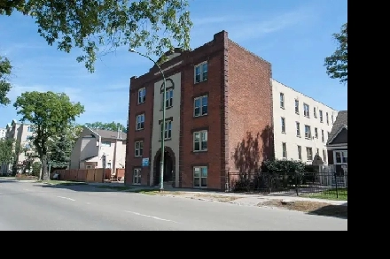 370 Stradbrook Avenue - One-Bedroom Suite (Type B) Apartment for Image# 11