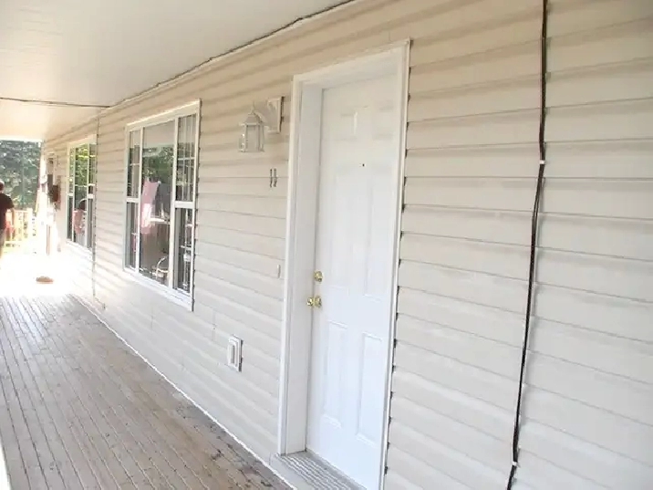 2 BEDROOM APARTMENT FOR RENT IN GREENWOOD