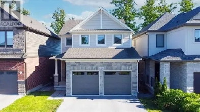 LUXURY Detached 3 bed/2.5 bath Home NIAGARA FALLS - FEB 1 Image# 1