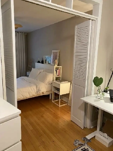 TRS GRAND 7 12 ENSOLEILL 3 CH FERMES 1300 PC HOCHELAGA