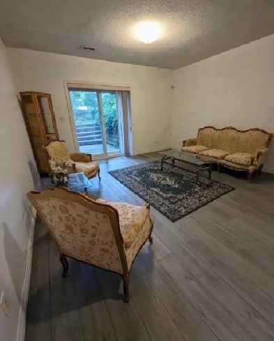 North York  Bayview  Fibch private Room