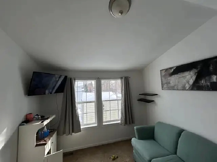 ROOM FOR RENT ON SHARING BASIS