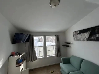 ROOM FOR RENT ON SHARING BASIS