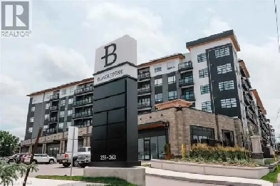 1 bed with private washroom available for rent! (Unit is 2 bed) Image# 1