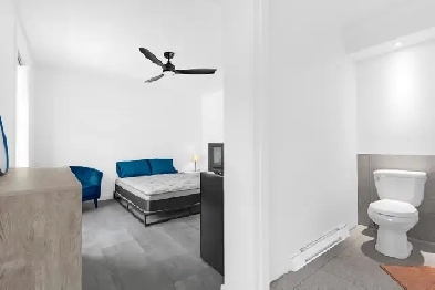 Libre- Chambre avec salle de bain privée Image# 1