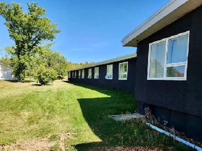 Seniors Lodge Opportunity – Bashaw, Alberta Image# 1