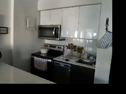 One bedroom in West end