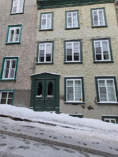 Belle chambre à louer Vieux-Québec Libre Image# 1