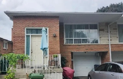 Newly renovated floors and bathroom bright 3 bedroom suite upp