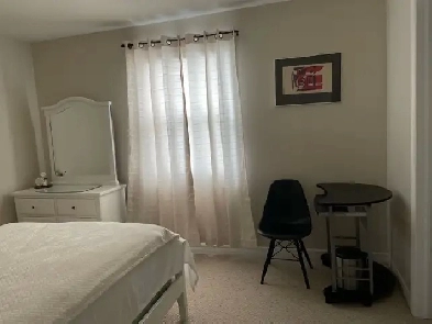 Room for Rent in Private Home Image# 1