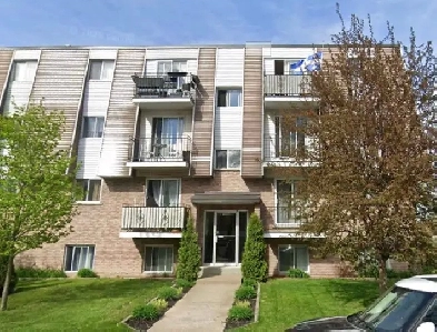 4 1/2 A LOUER LONGUEUIL COLLECTIVITÉ NOUVELLE STYLE CONDO Image# 1