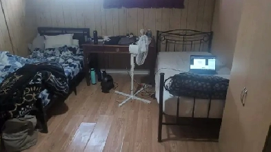 One room available in a basement 2 girls- albion/silverstone Image# 1