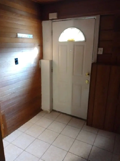 1 bedroom basement February 1 Image# 1