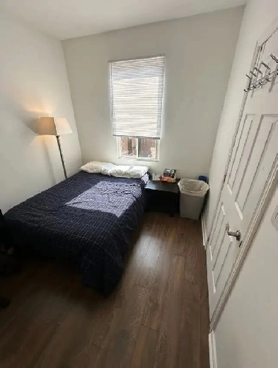 Private Room For Rent Image# 1