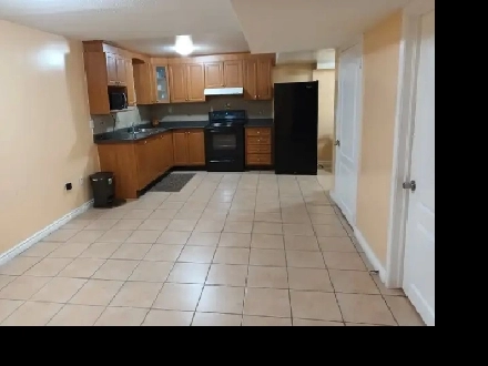 Two bedrooms basement apartment for rent : Brampton