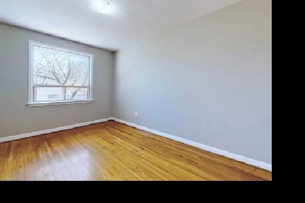 Private Room Available in Main Floor Image# 1