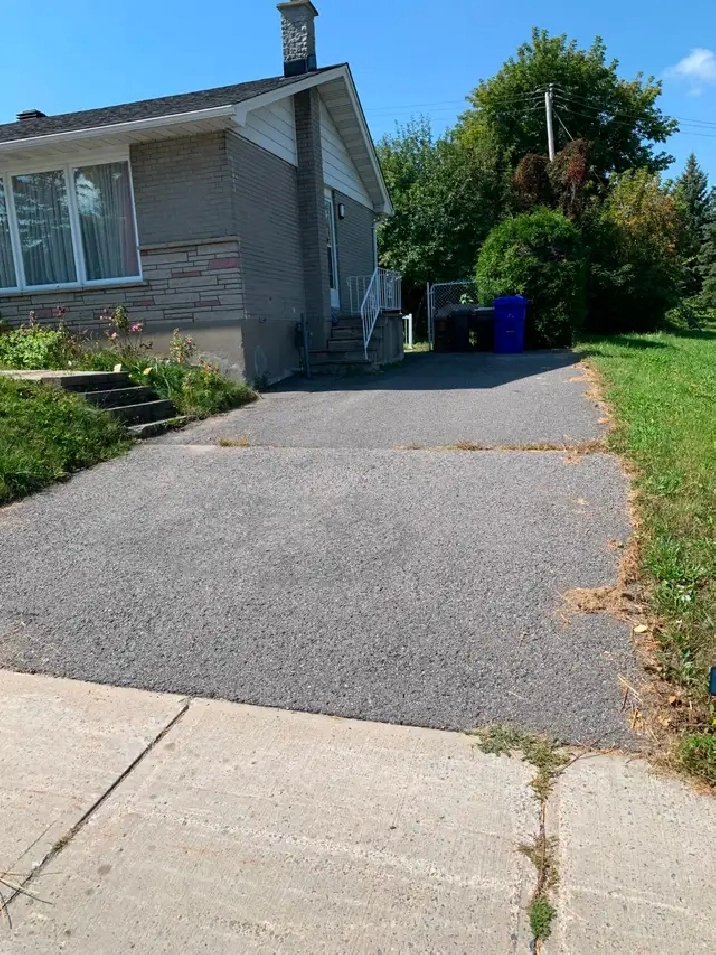 Bonne chambre à la belle maison à Hull à louer tout inclus
