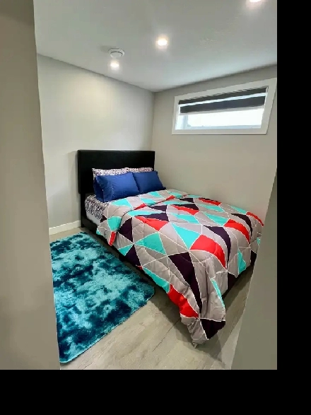 New Fully Furnished/unfurnished 2 Bed 1 Bath AC Basement rental Image# 1