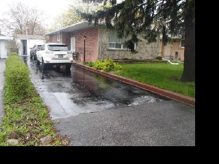 5 Bed 2.5 Bath House for rent in Scarborough Image# 1